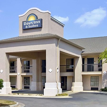 Days Inn & Suites By Wyndham Fort Valley Eksteriør billede