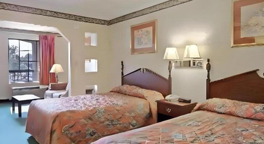 Days Inn & Suites By Wyndham Fort Valley Eksteriør billede