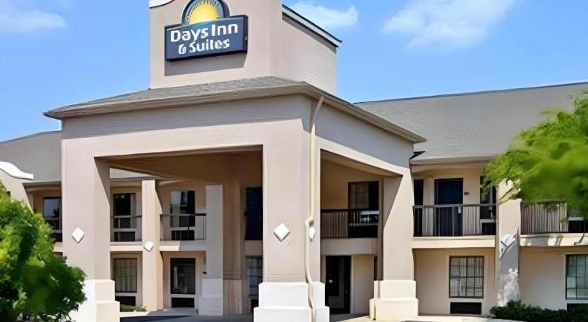 Days Inn & Suites By Wyndham Fort Valley Eksteriør billede